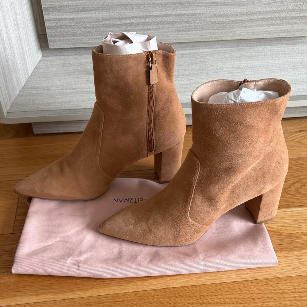 Stuart Weitzman Suede Pointed-Toe Ankle Boots in Camel - Picture 7 of 7